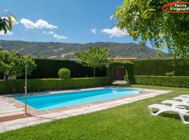 Casas Rurales Florentino, hotel v destinaci Robledillo