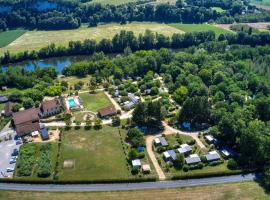 Domaine Résidentiel de Plein Air La Sagne, hotel in Vitrac