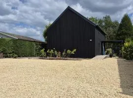 Vakantiewoning aan het water, vissen, wandelen en genieten in de natuur