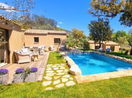 Domaine de Gialla Bergerie Prugna, 8 pers, piscine chauffée, 10 mn plage, hotel a Arraggio