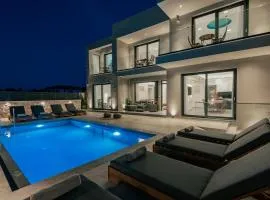 Artemis Villa
