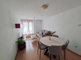 Los Pinos, acogedor apartamento con garaje - Arafita Apartamentos