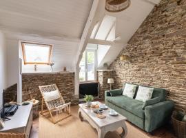 Rêve Emeraude - 100m de la Plage, 3-Sterne-Hotel in Cancale