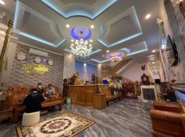 Khách Sạn An Nhiên, hotel v destinaci Phú Hưng