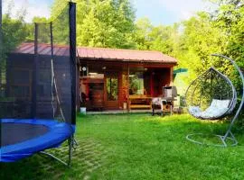 Rebeka Guest House、トリャブナのシャレー