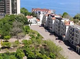 Apartment Frantsuzky Bulvar 60 G