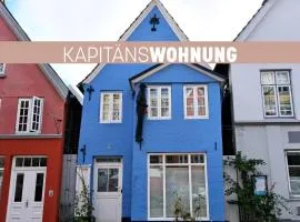 Kapitänswohnung- Charmant wohnen in der Altstadt zentral & gemütlich mit Parkplatz!