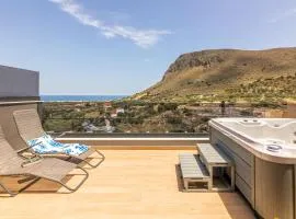 Villa Bianca with Jacuzzi