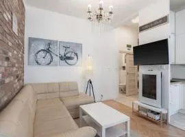 Cozy 2 Bedroom Flat in Prague