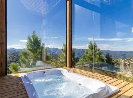 Chalé c/ Jacuzzi e Vista na Serra | VST028