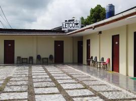 Letco Inn Syariah, motel v destinaci Selindung