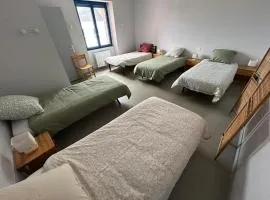 Lit en dortoir - Maison du canal