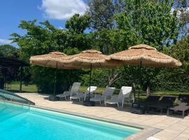 Gite 3, Domaine Logis Gascogne, hotel v destinaci Saint-Justin