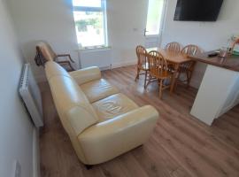 Limerick Cottage on the Wild Atlantic Way, hotel que aceita pets em Creeves