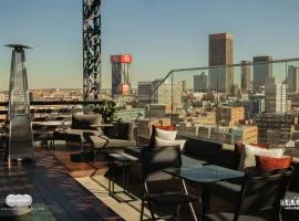 Trendy, retro-urban industrial Jozi Maboneng apartment