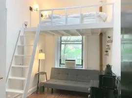 Private room with Shared bath on Union Square 11