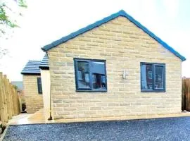 2 Bed Sleeps 4 Pet Friendly Free Parking