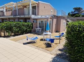 Affittimoderni Isola Rossa Elite - PATI08, hotel a Cascabraga