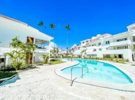 Resort BEACH Condo-HOTEL with VILLAS & PRIVATE Apartments WIFI BBQ Beach CLUB & SPA