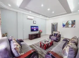 Queens View Apartment