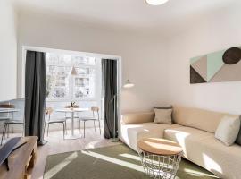 Estoril One - New apartment, hotel sa Estoril