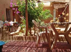 Dar itran 2, hotel v destinaci Mhamid