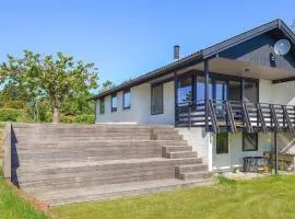 3 Bedroom Gorgeous Home In Tranekær