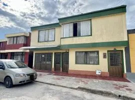 Omar House alojamiento en Paipa, Boyacá