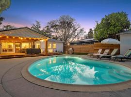 Lake Balboa Hideaway, hotel v Los Angeles