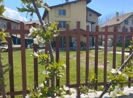 The Bird Villa: Bosnek şehrinde bir otel