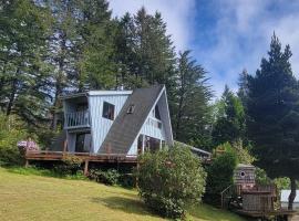 A-Frame Cabin with Sauna Deja Vu, cabin in Brookings