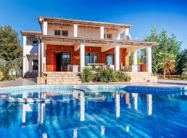 Only you, villa with pool
