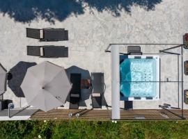 AGGELLE Villa, hotell i Potamós