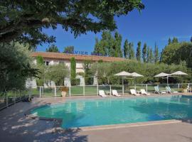 Olivier Hôtel, hotel v destinaci Vinon-sur-Verdon