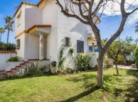 Villa de 3 dormitorios con jardin y barbacoa ALBERT VILLAS