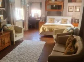 Ternhill Farm House - 5 Star Guest Accommodation with optional award winning breakfast
