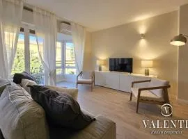 Central panoramic apartment