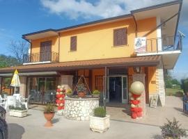 King of the road, Hotel in Ceprano