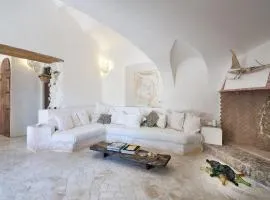 Romantic House with Bathtub in Room 5 min Porto Cervo