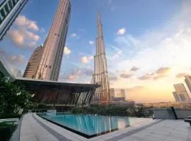 Luxury 2BR with Full Burj Views 2min Walk to Dubai Mall