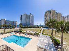GULF VIEW condo King bed with bunk and LARGE L shaped balcony in cozy Perdido Key، شقة في بينساكولا