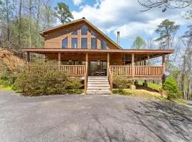 Woodland Wonder with Hot Tub and Pool Table