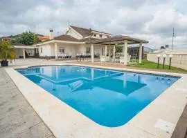 Holiday Villa Benmar