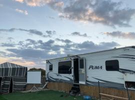 سفاري كرفان, hotel in Shanuţ