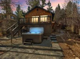 Serenity Nook in Big Bear with a Hot Tub