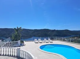 Lago Azul Villas