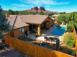 Indian Cliffs Getaway 3 bedroom with pool