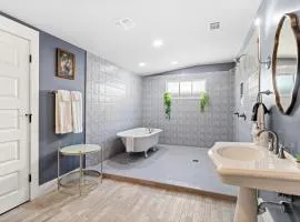 Old Spanish House Suite C Sophisticated Retreat
