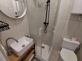 Private place in the city center, private bathroom