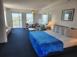 Beachcomber Motel